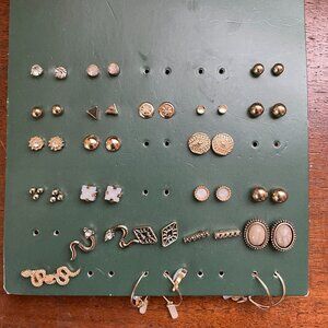 Bundle 3 for $12. 22 Pairs of Wild Fable Earrings